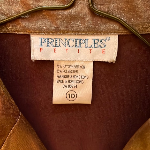 NEW Colour Reflecting Button Up Collared for Womens - Picture 7 of 7